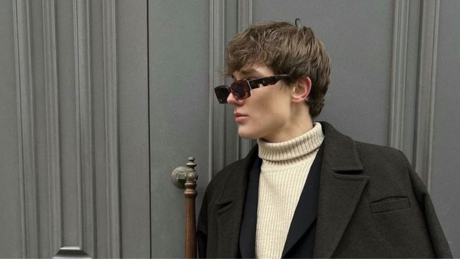 29+ Turtleneck Sweater Outfits: Unleash Your Confidence and Redefine Your Look